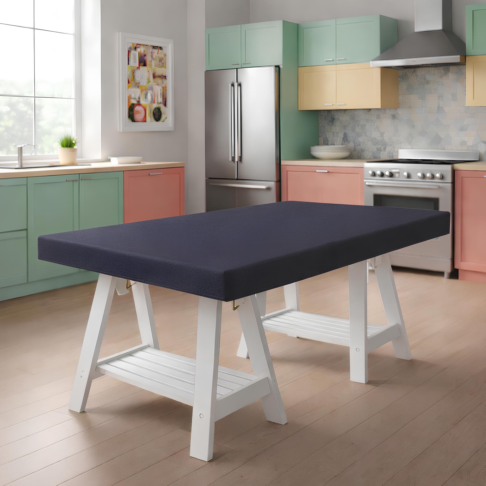 copritavolo-elasticizzato-6-posti-tavolo-cucina
