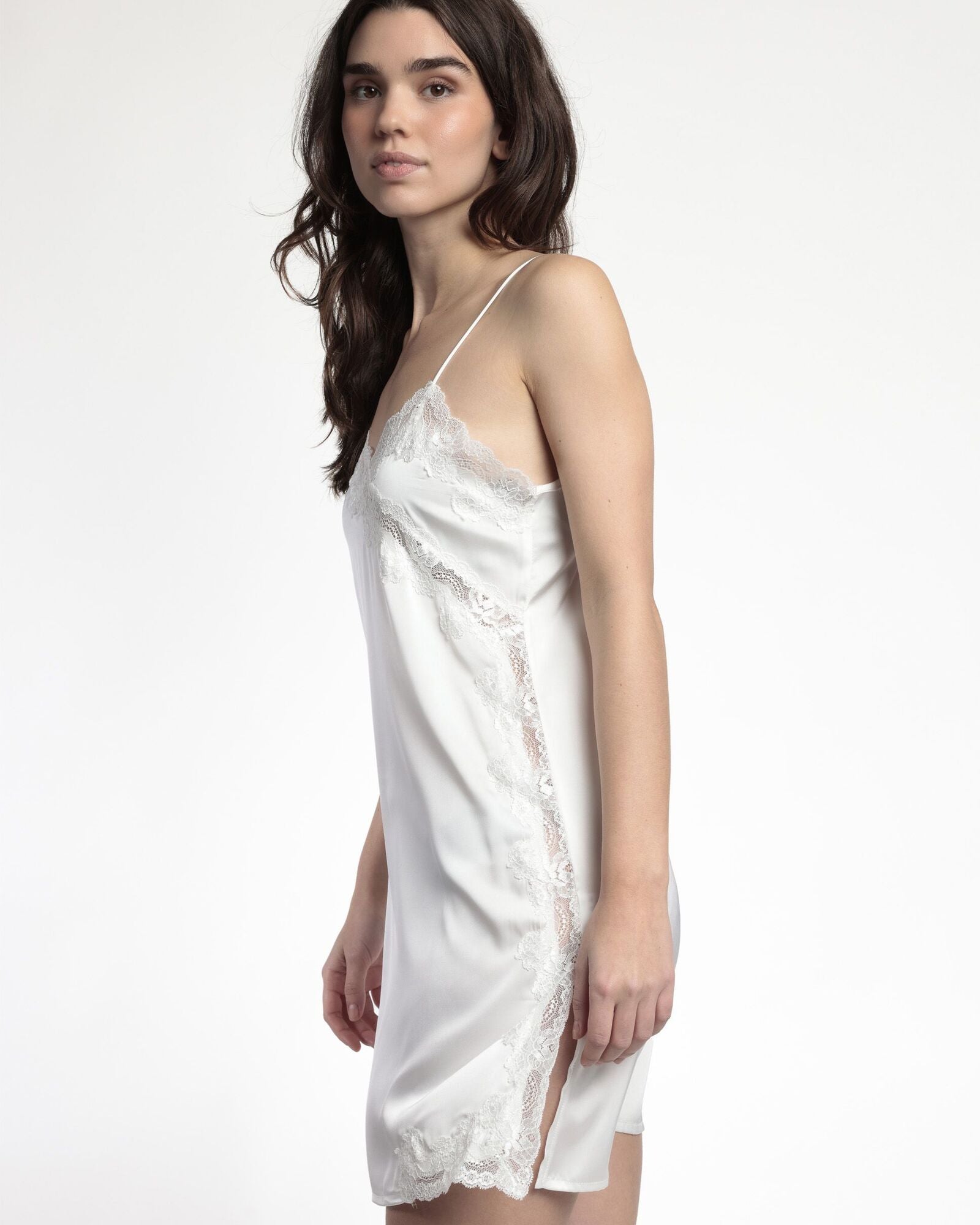 Camicia da notte sposa sottoveste in raso e pizzo di Admas Art. 61380