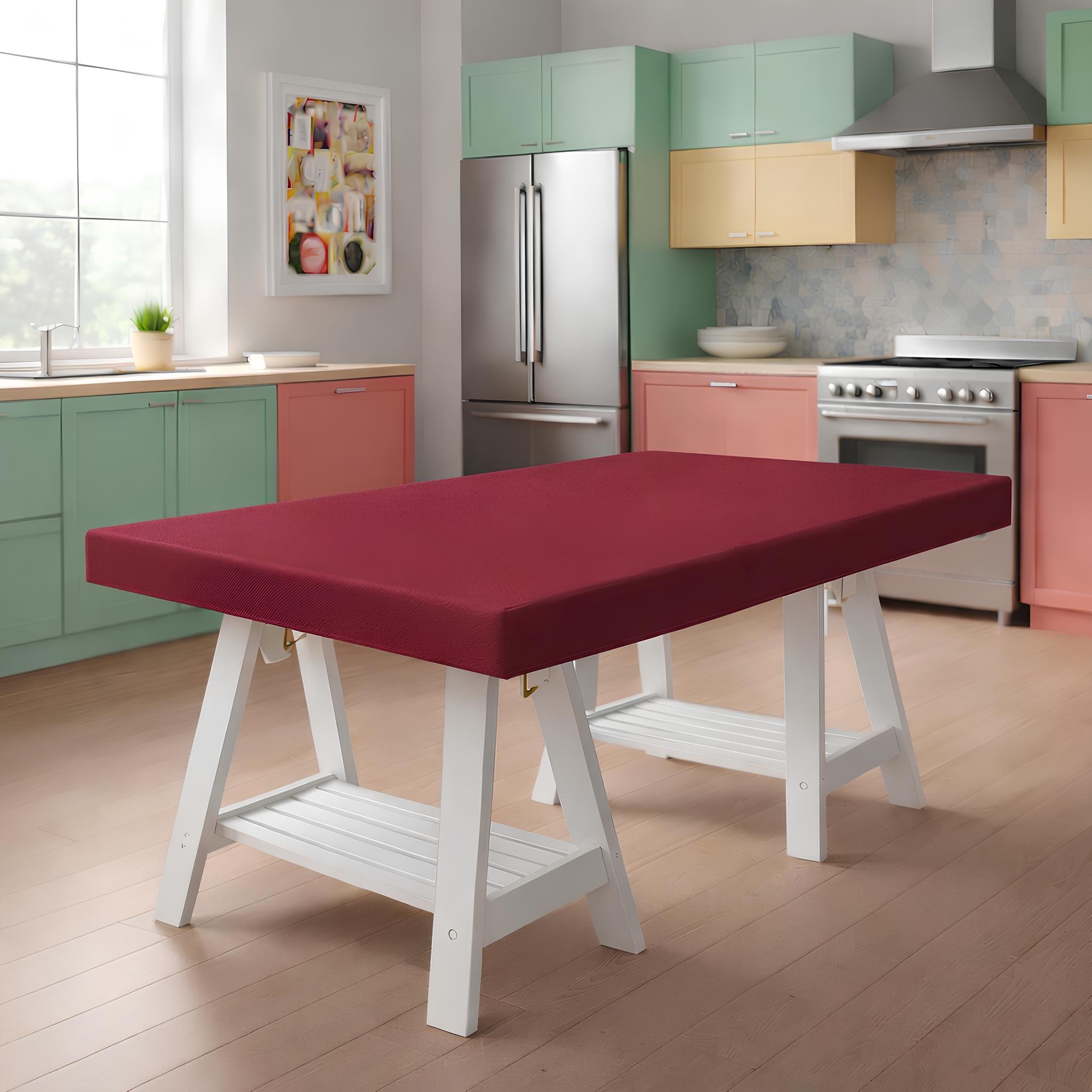 copritavolo-elasticizzato-6-posti-tavolo-cucina
