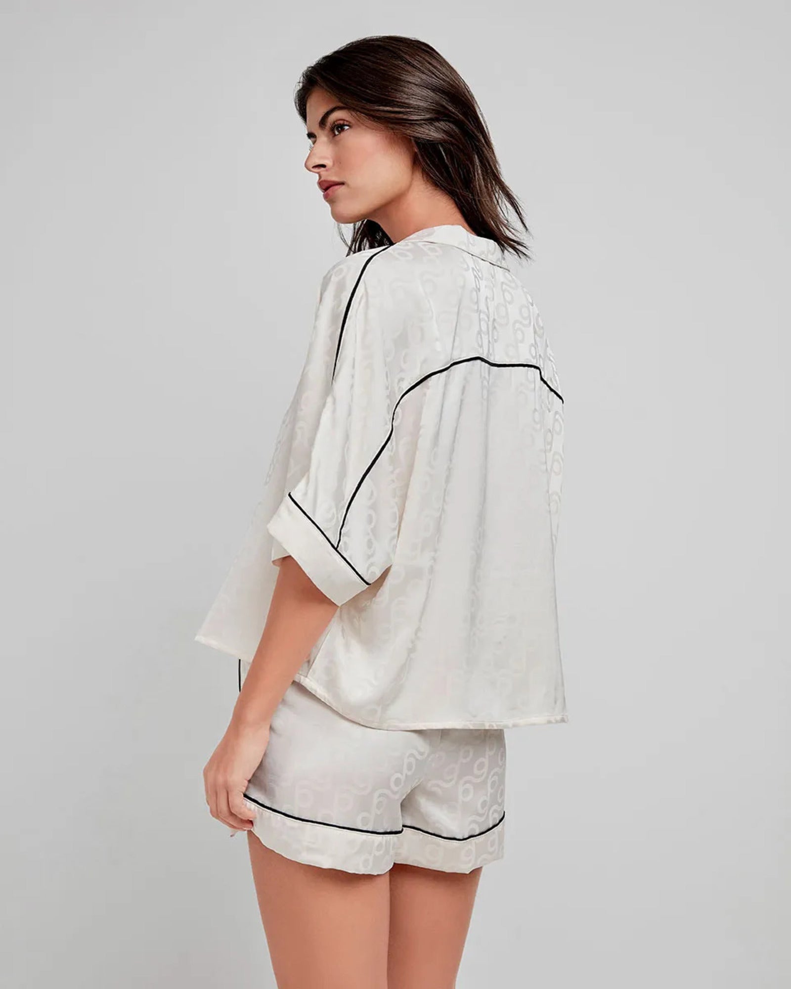 Spring summer women's pajamas in cotton and satin Gisela Art. 20016s