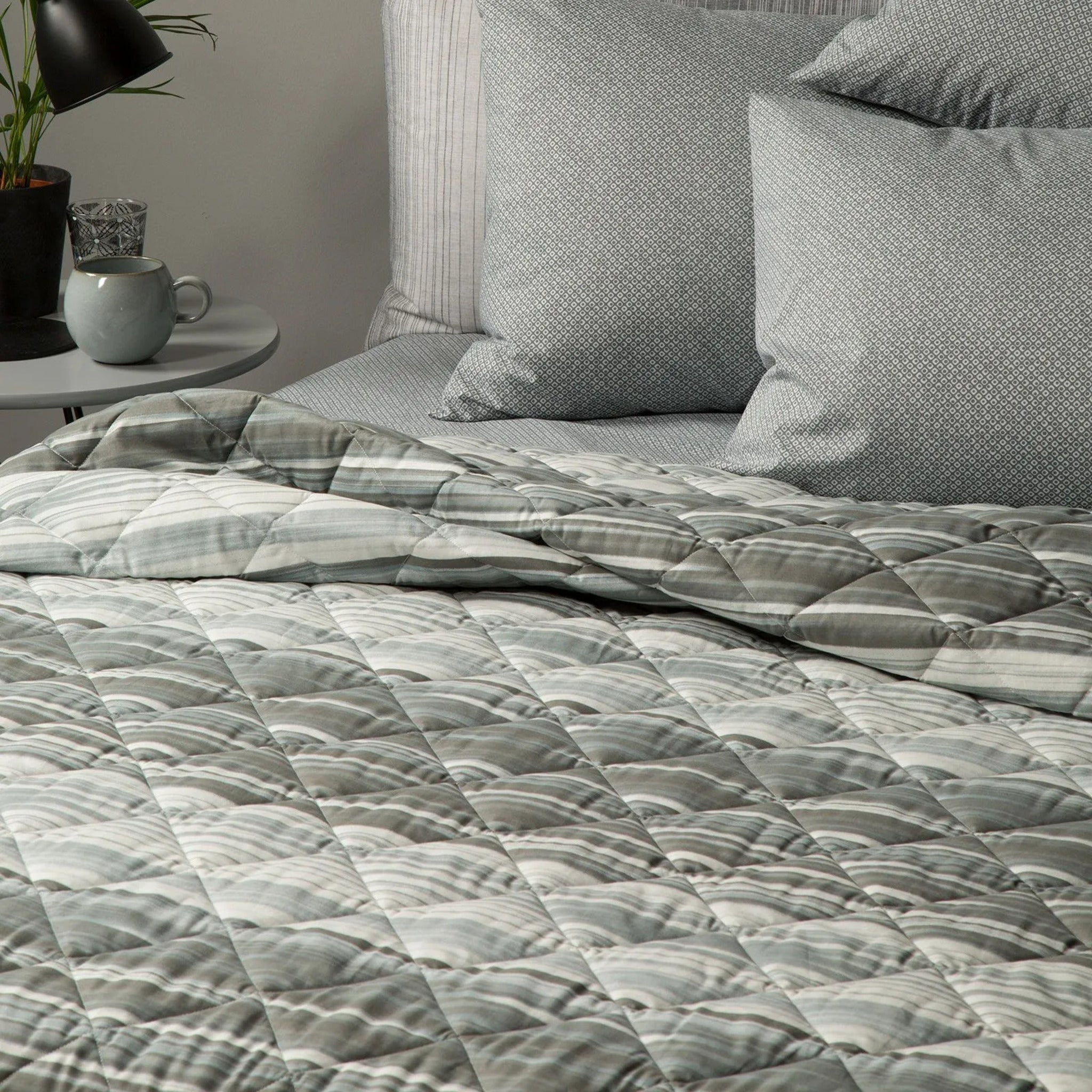 Quilted Double Bedspread in Cotton Bassetti Granfoulard Art. Mergellina