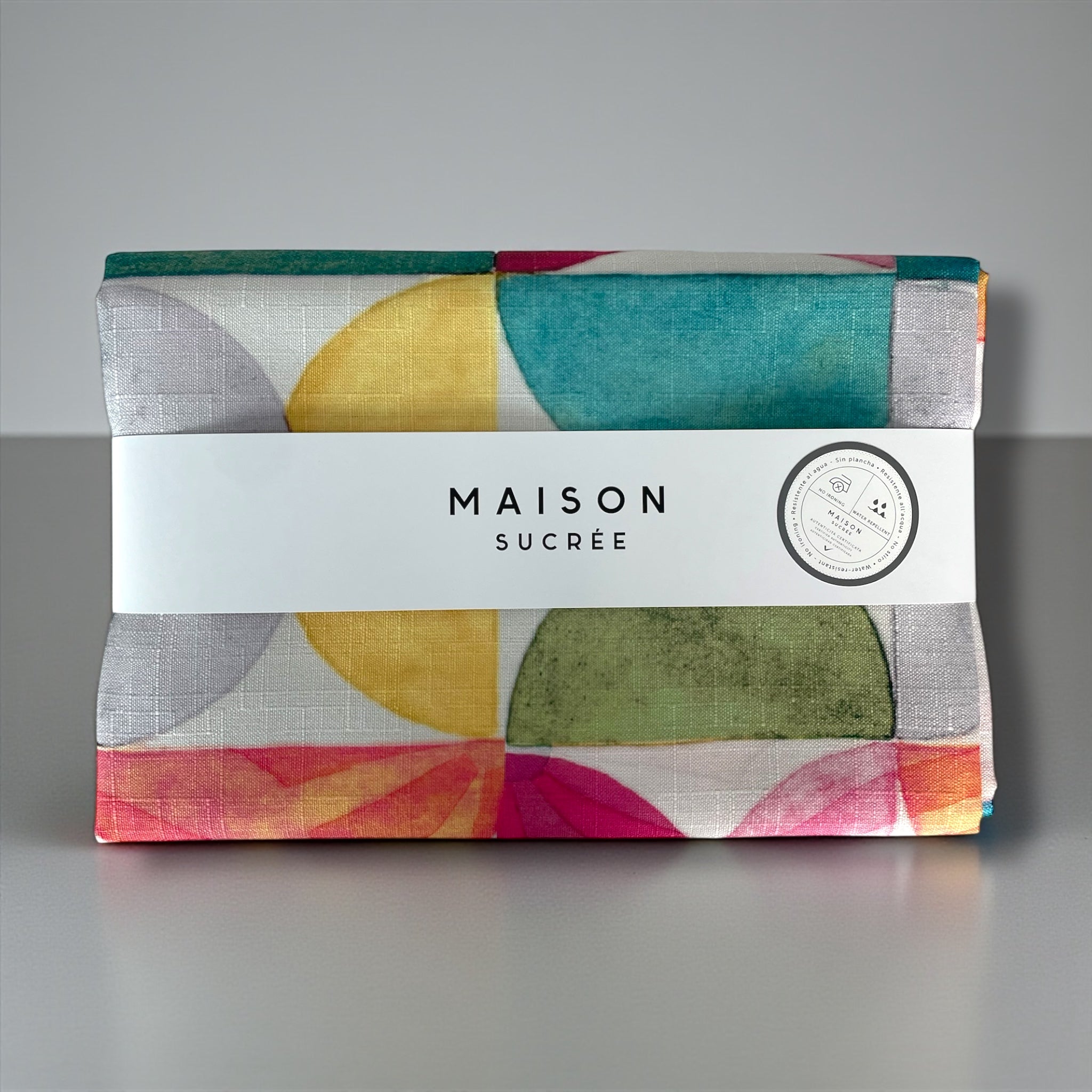 Tovaglia antimacchia con stampa digitale di Maison Sucrée Art. Solevivo