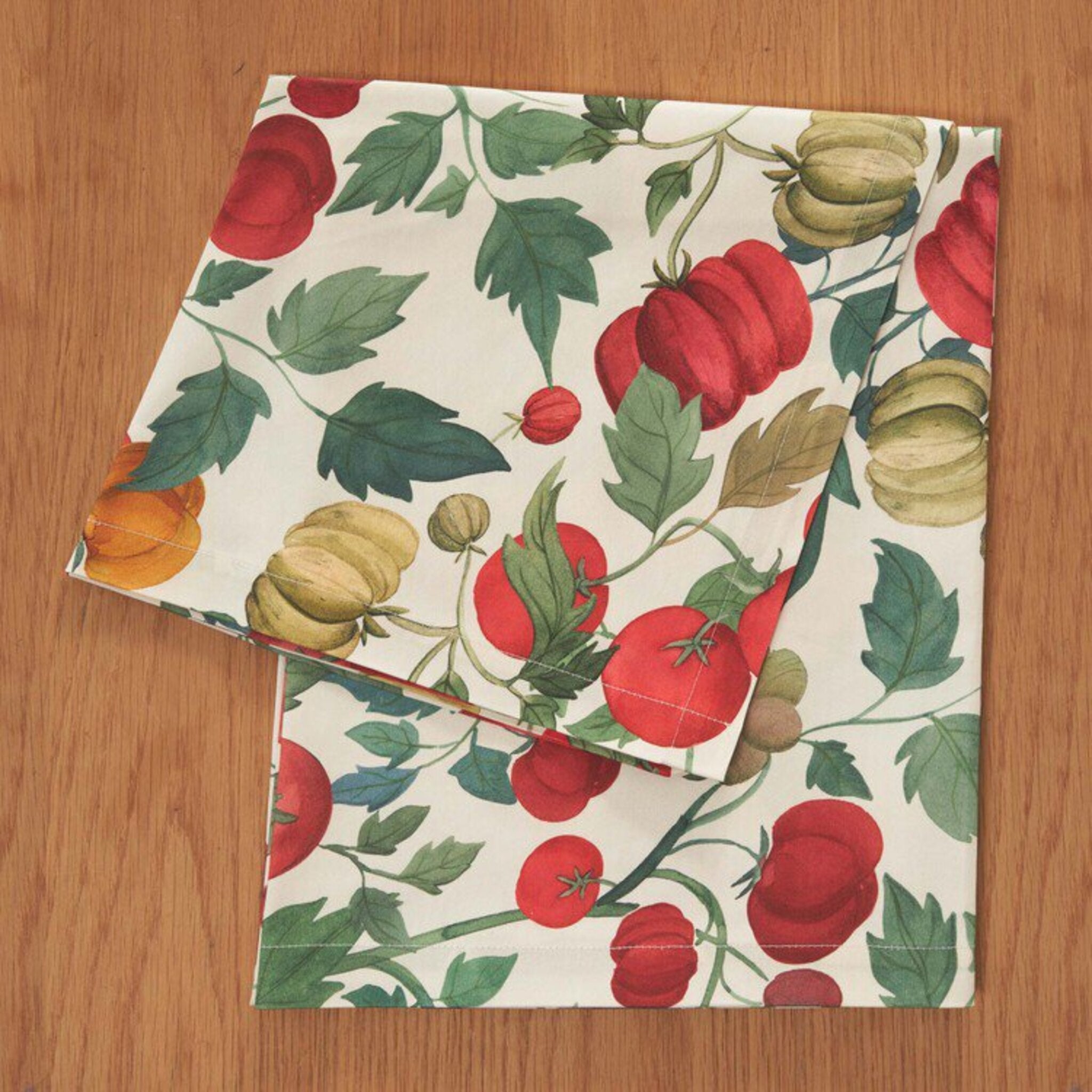 Bassetti rectangular tablecloth in cotton Art. Tomatoes