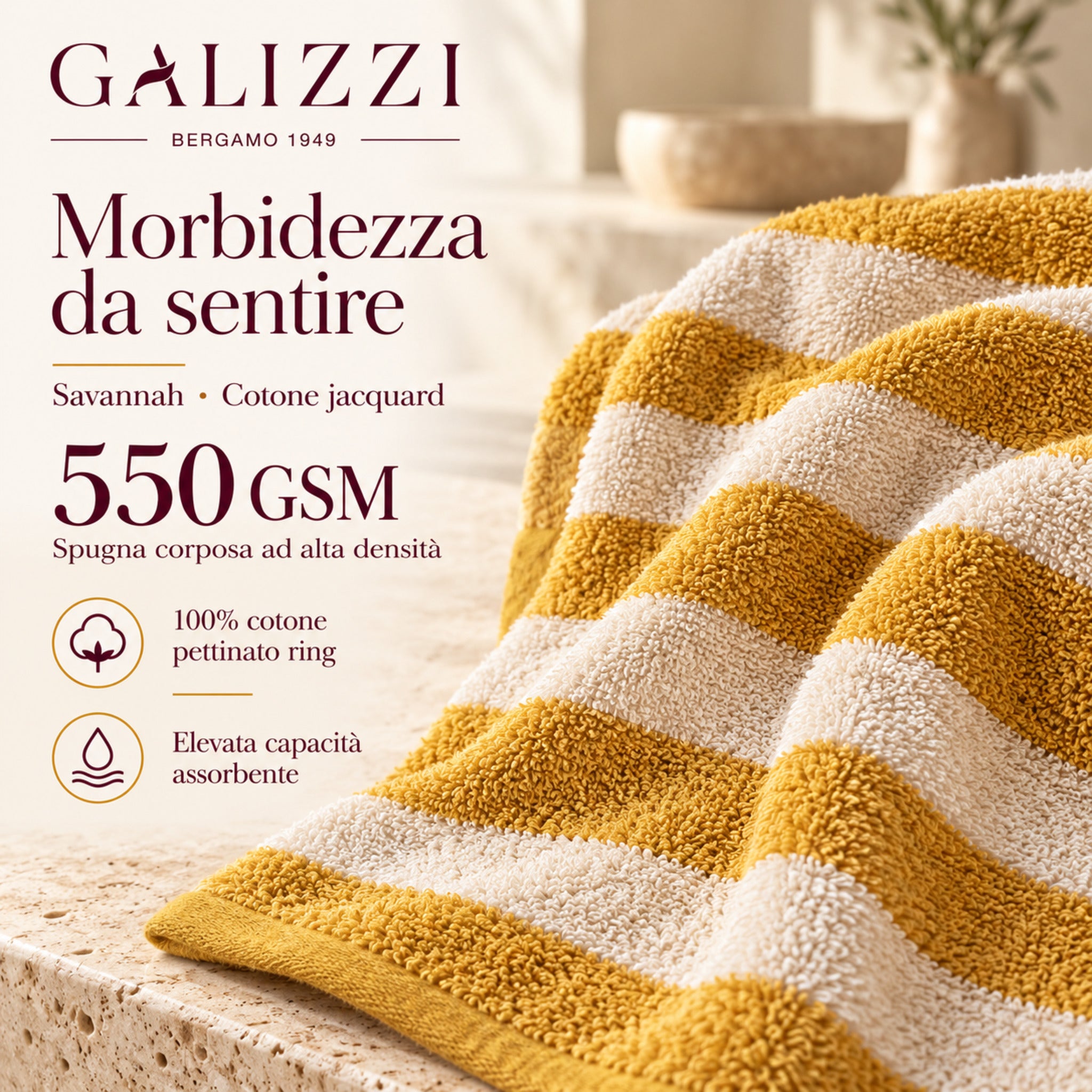 Primo piano della spugna Savannah Giallo scuro, con informazioni su cotone pettinato ring, grammatura 550 GSM e assorbenza.