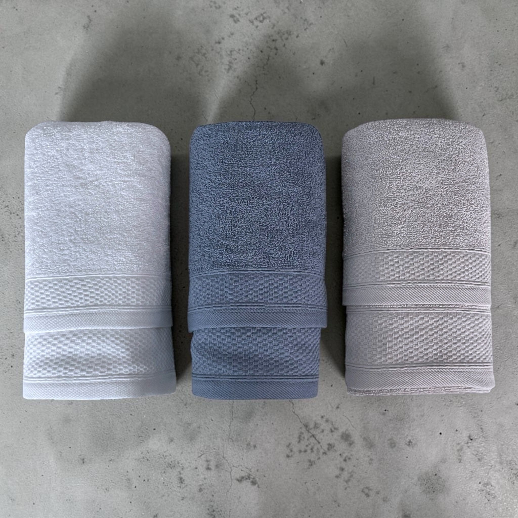 Set Rebecca Home Strabattuto con 3 asciugamani viso e 3 ospite in cotone