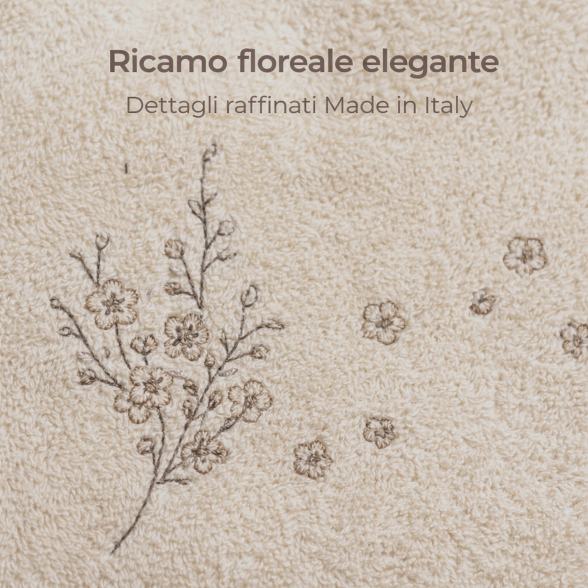 Dettaglio ricamo floreale asciugamani Galizzi Firenze beige