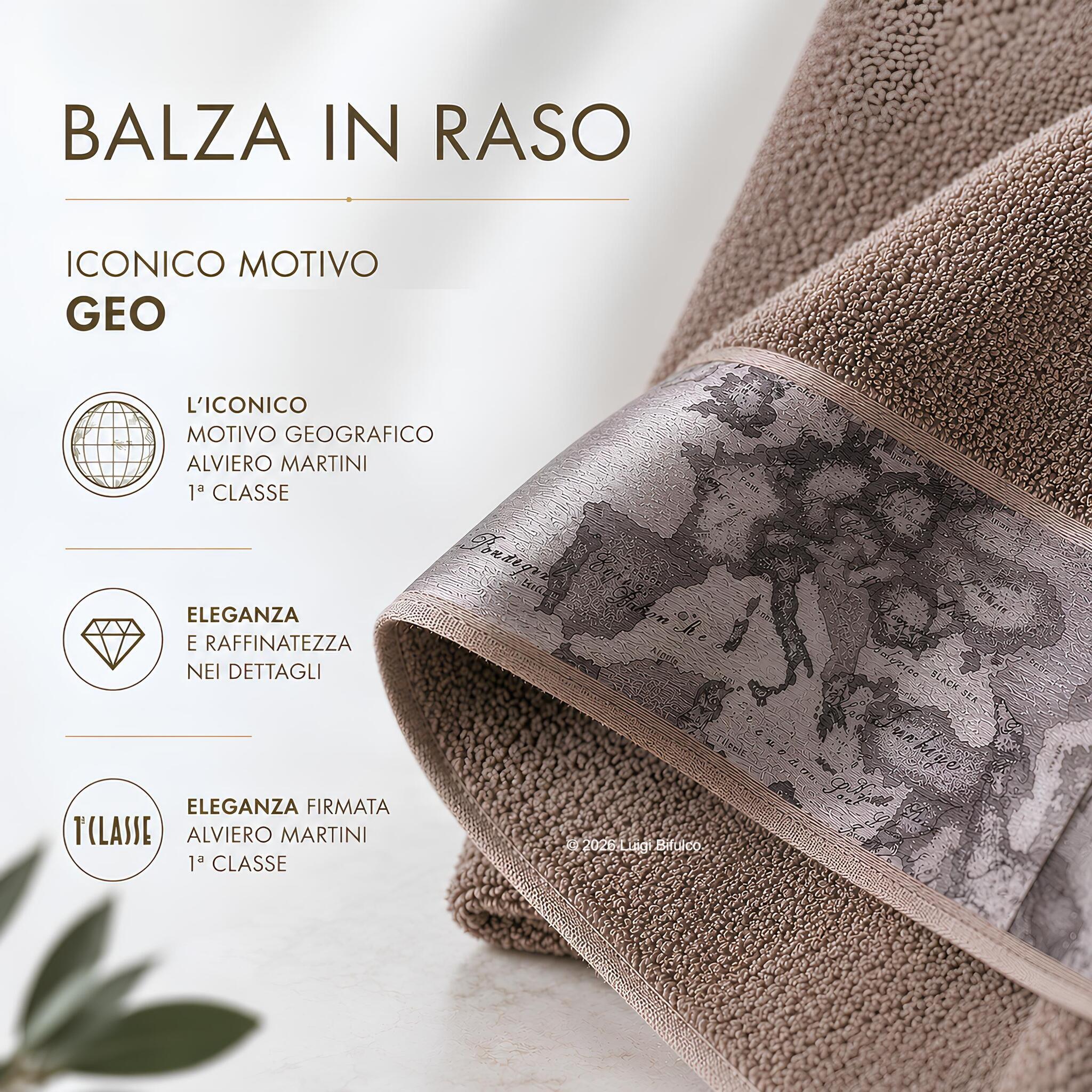 Dettaglio balza in raso con motivo Geo Country Alviero Martini Prima Classe colore tortora