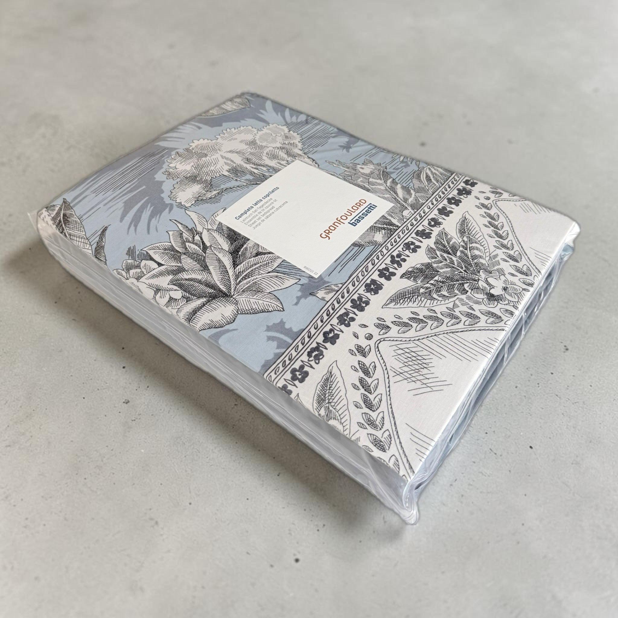 Confezione originale del completo lenzuola matrimoniale Bassetti Granfoulard Boboli Azzurro