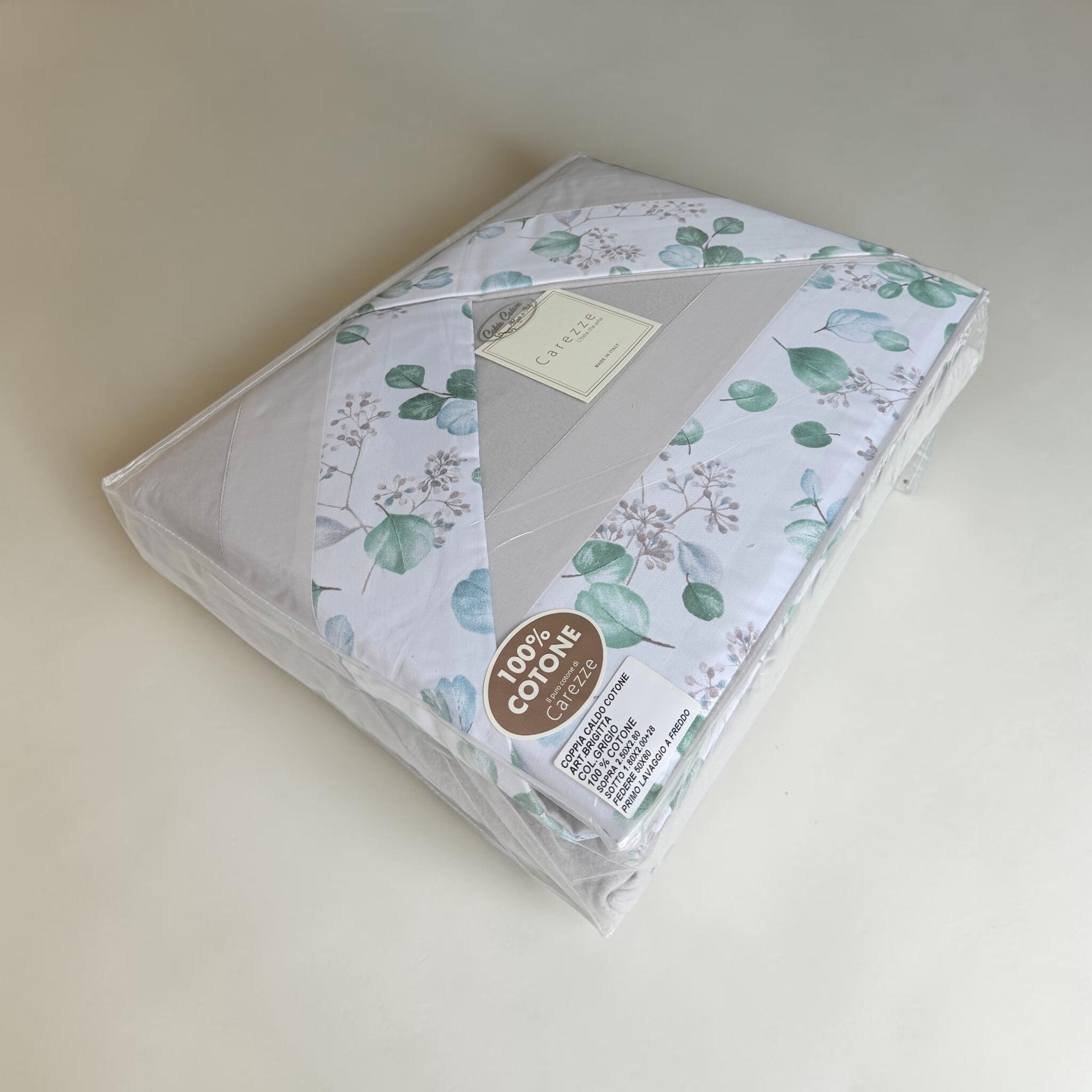 Completo lenzuola matrimoniale Carezze Brigitta confezionato in busta PVC grigio