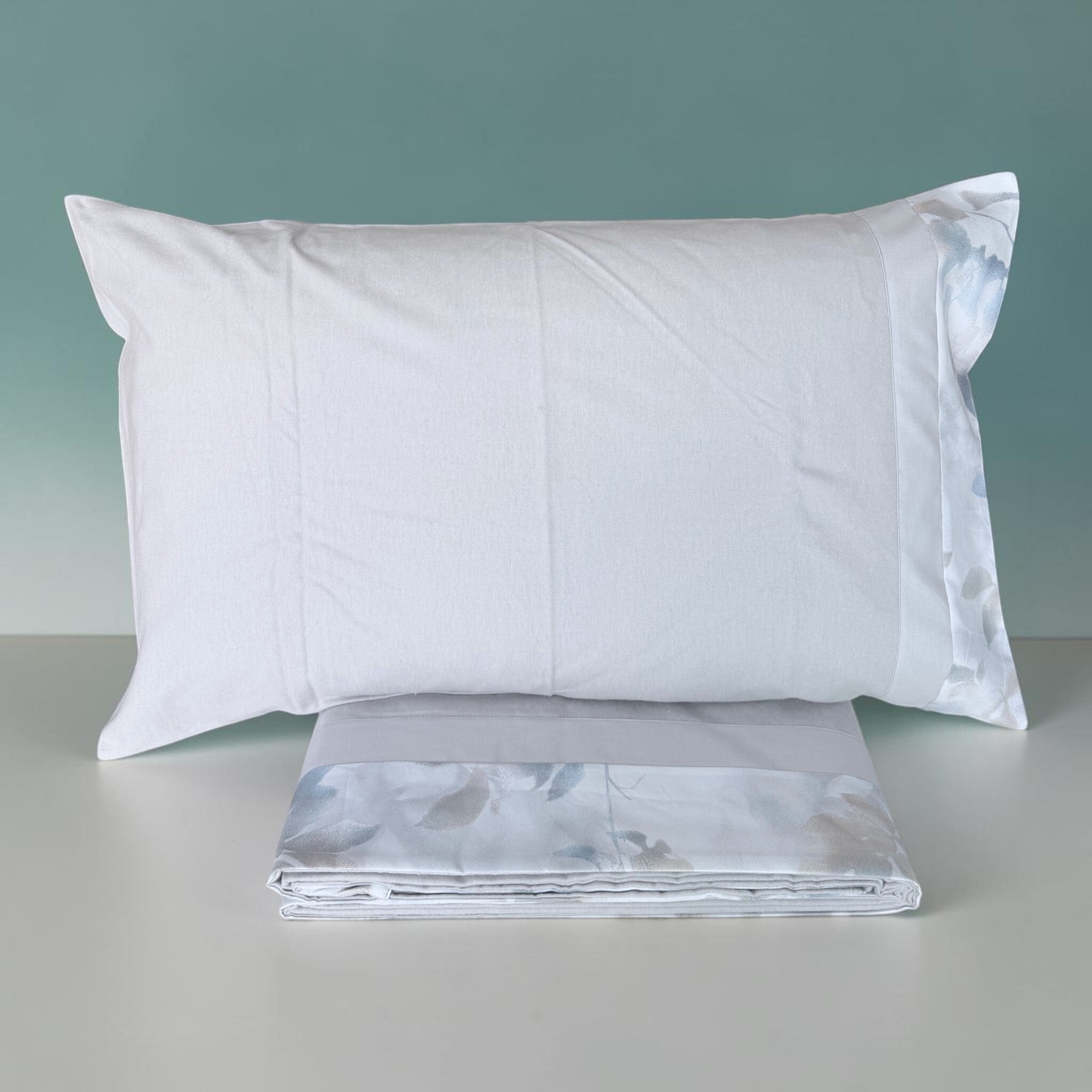 Federe Carezze Wendy Grigio 50x80 cm con doppia balza e fantasia floreale