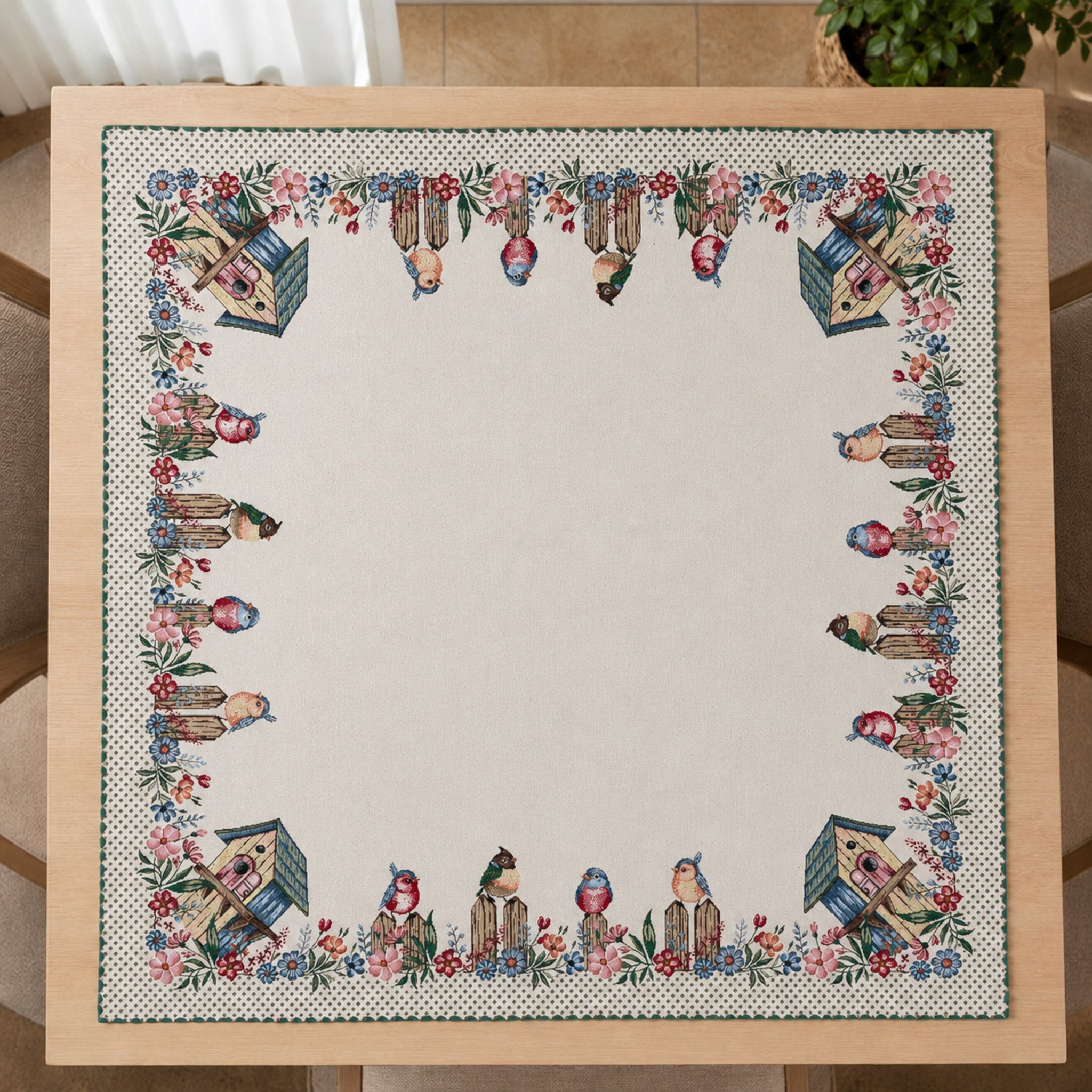 Centrotavola quadrato gobelin jacquard Zambaiti con fantasia uccellini casette e fiori 85x85 cm