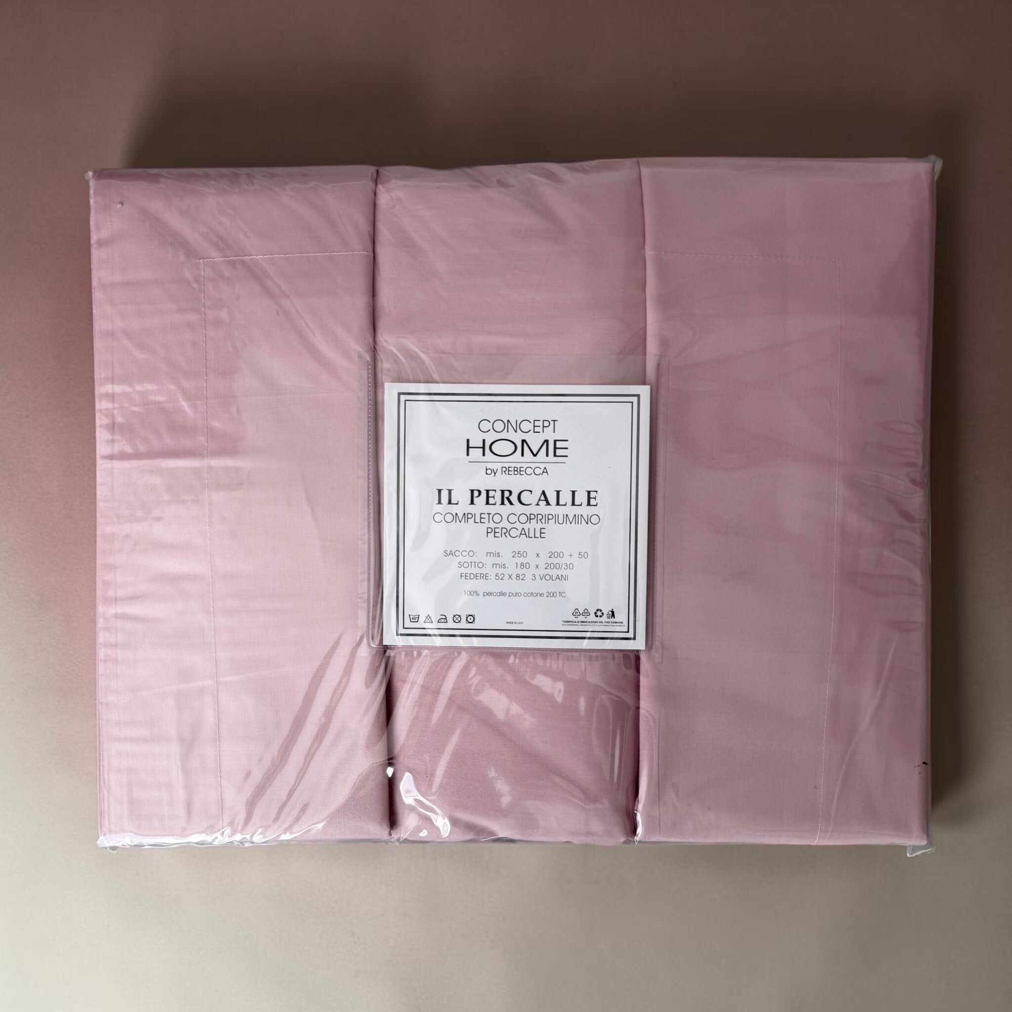 Confezione del completo copripiumino matrimoniale Rebecca Home Concept rosa