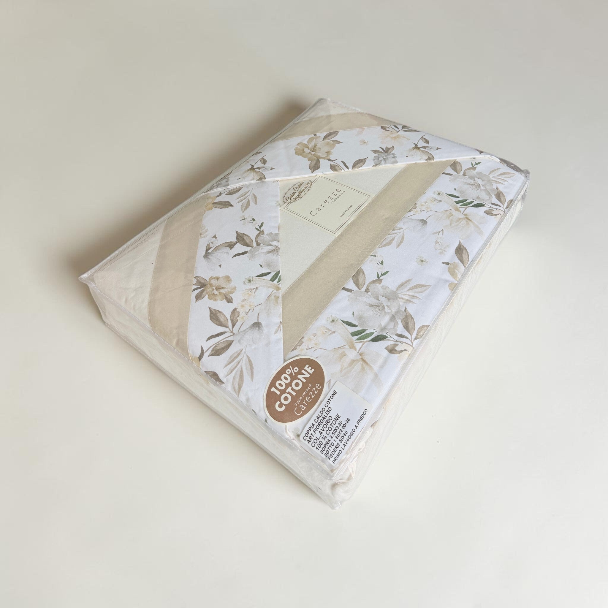 Completo lenzuola matrimoniale Carezze Fiordaliso avorio confezionato in busta PVC