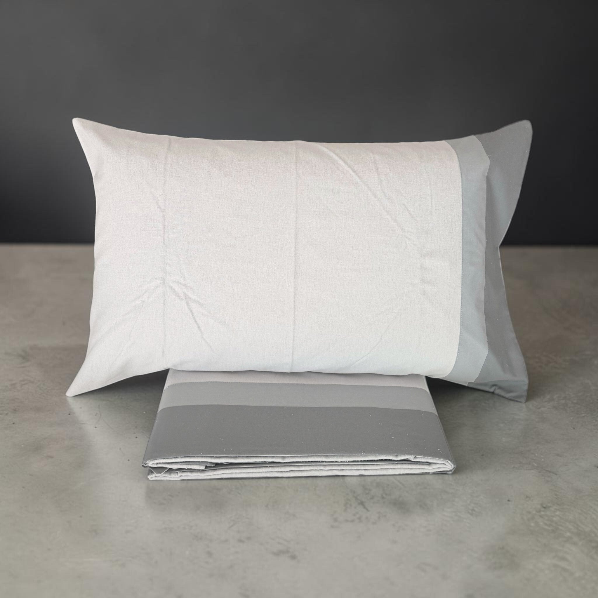 Federe Carezze Grigio 50x80 cm coordinate al completo lenzuola matrimoniale
