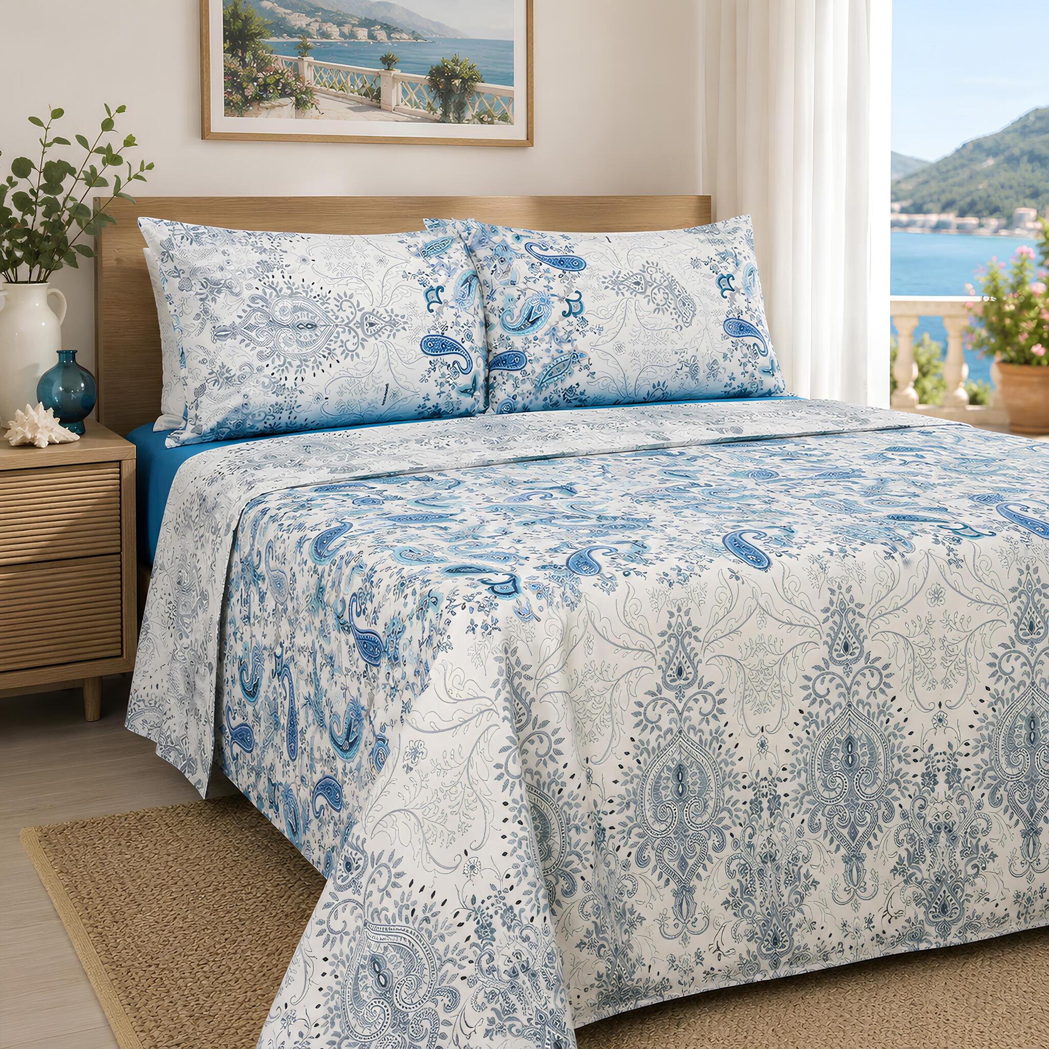 Completo lenzuola matrimoniale Bassetti Granfoulard Monnalisa azzurro in 100% puro cotone