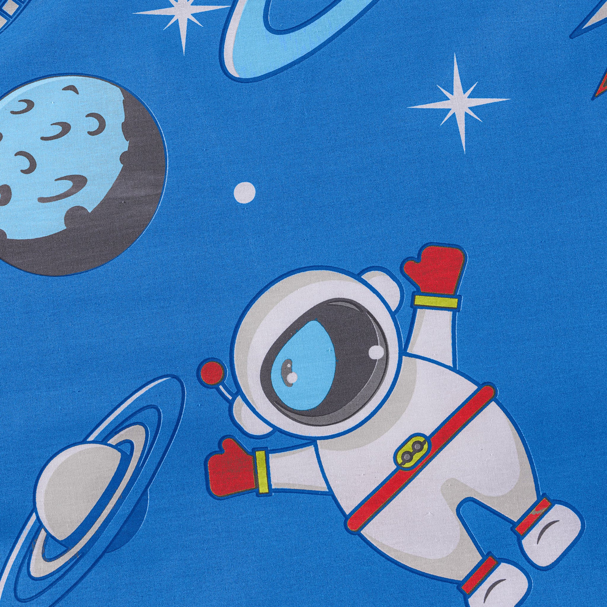 Dettaglio del copripiumino Caleffi Spazio Blu con astronauta, pianeti e stelle