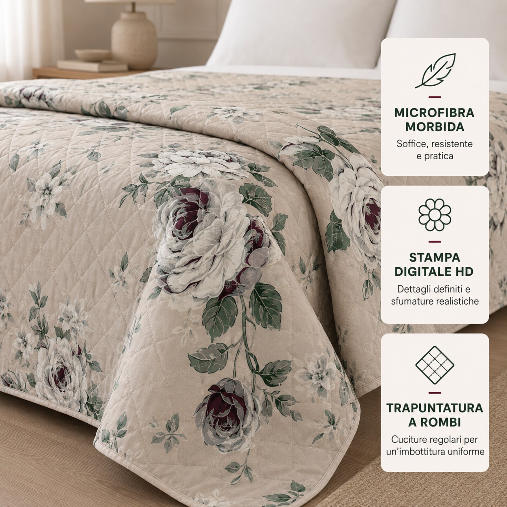 Dettaglio del copriletto Callas 2 beige in microfibra con stampa floreale e trapuntatura a rombi