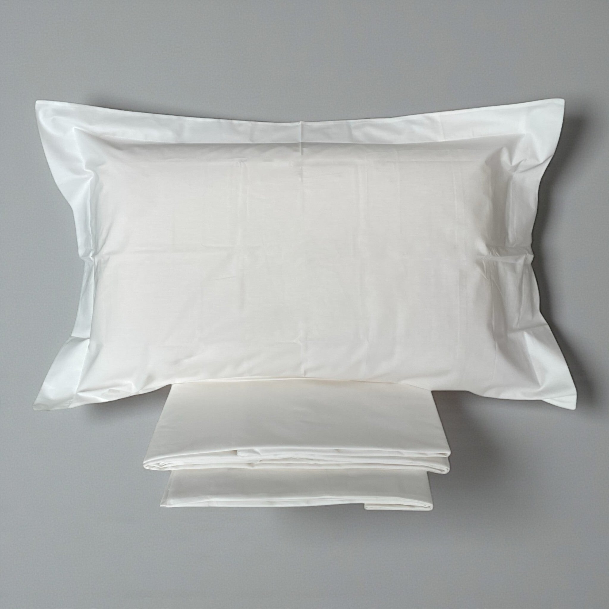 Federe con 3 volant in cotone percalle bianco Rebecca Home