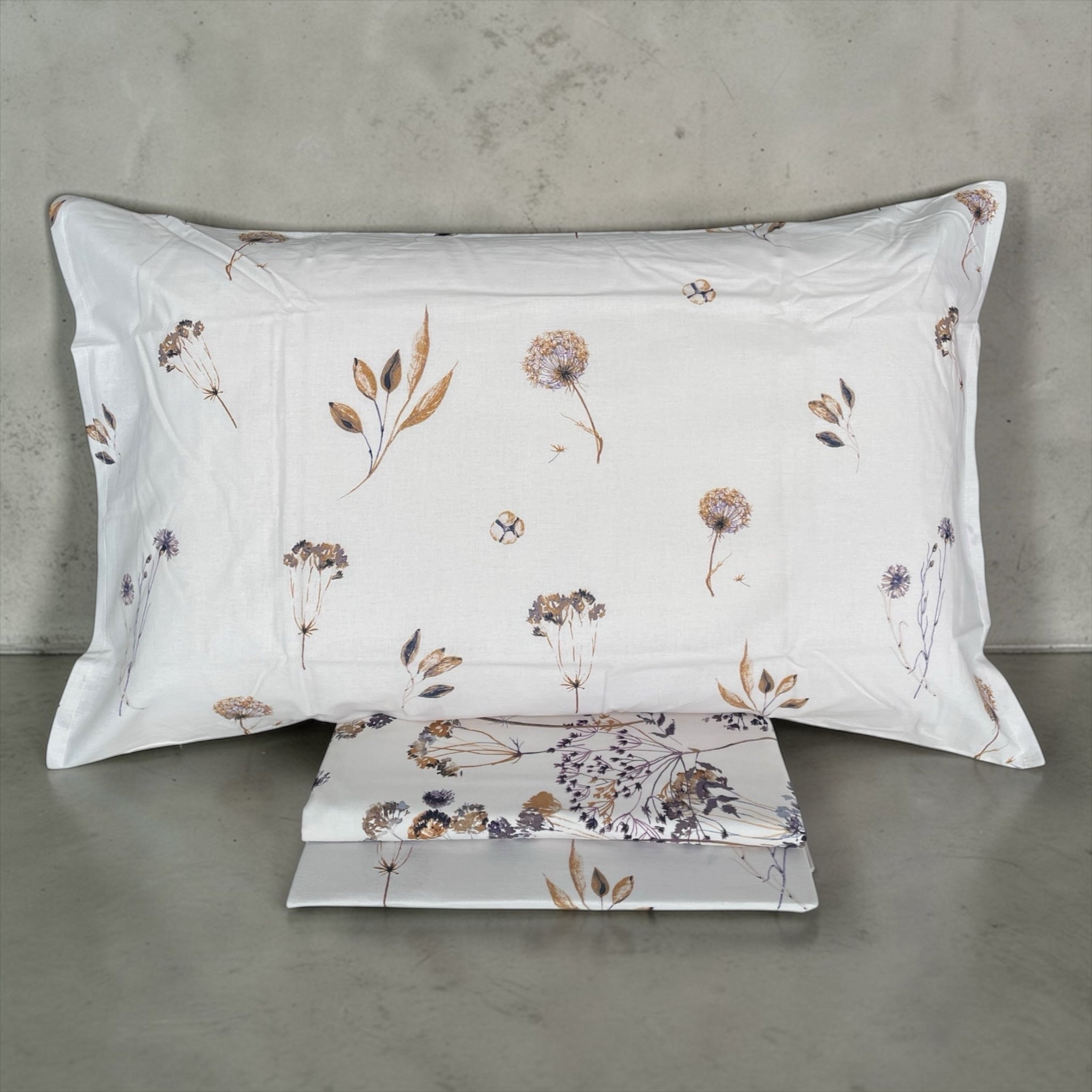 Federa in cotone con stampa floreale delicata Cogal