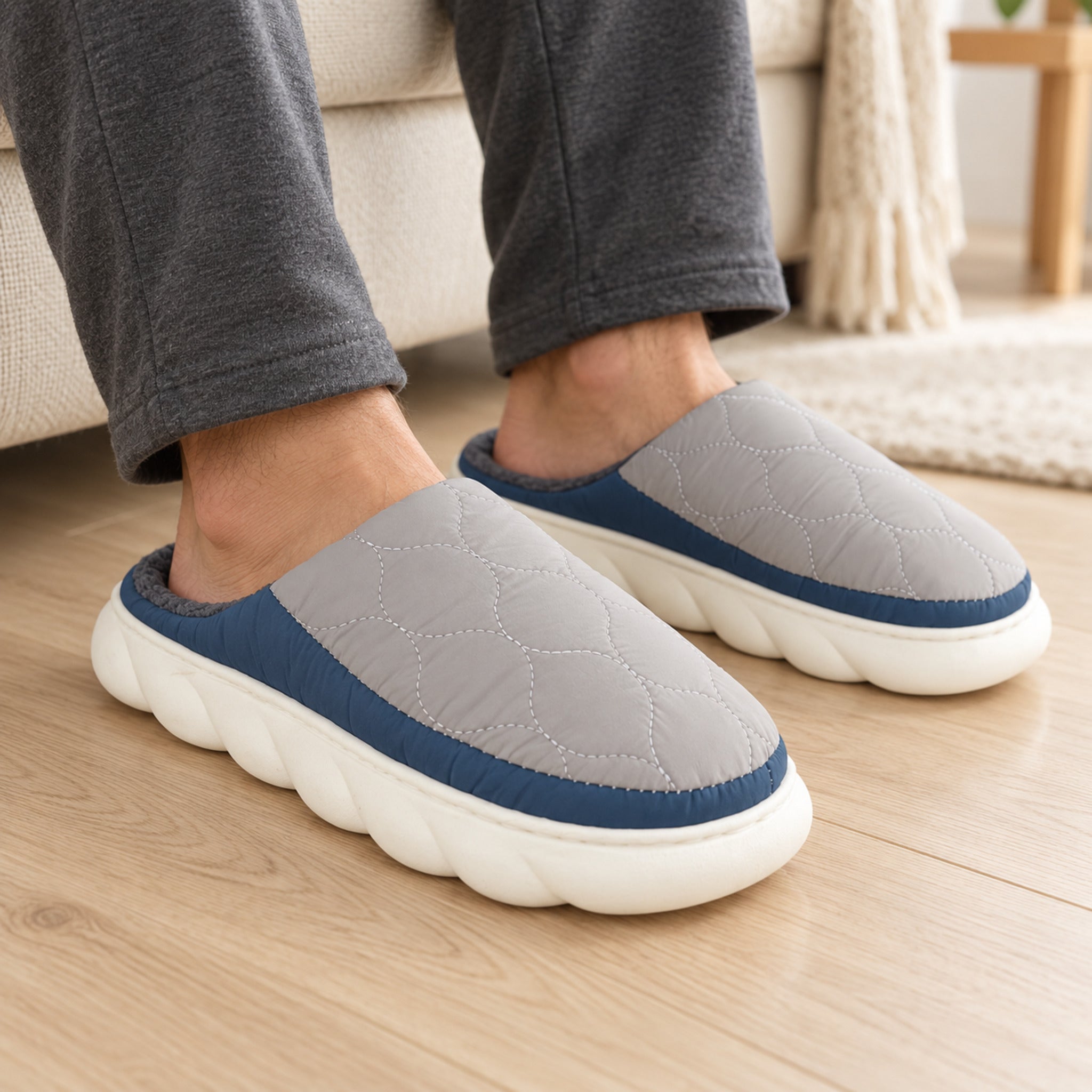 Pantofola uomo Admas 69051 indossata con suola platform e tomaia trapuntata