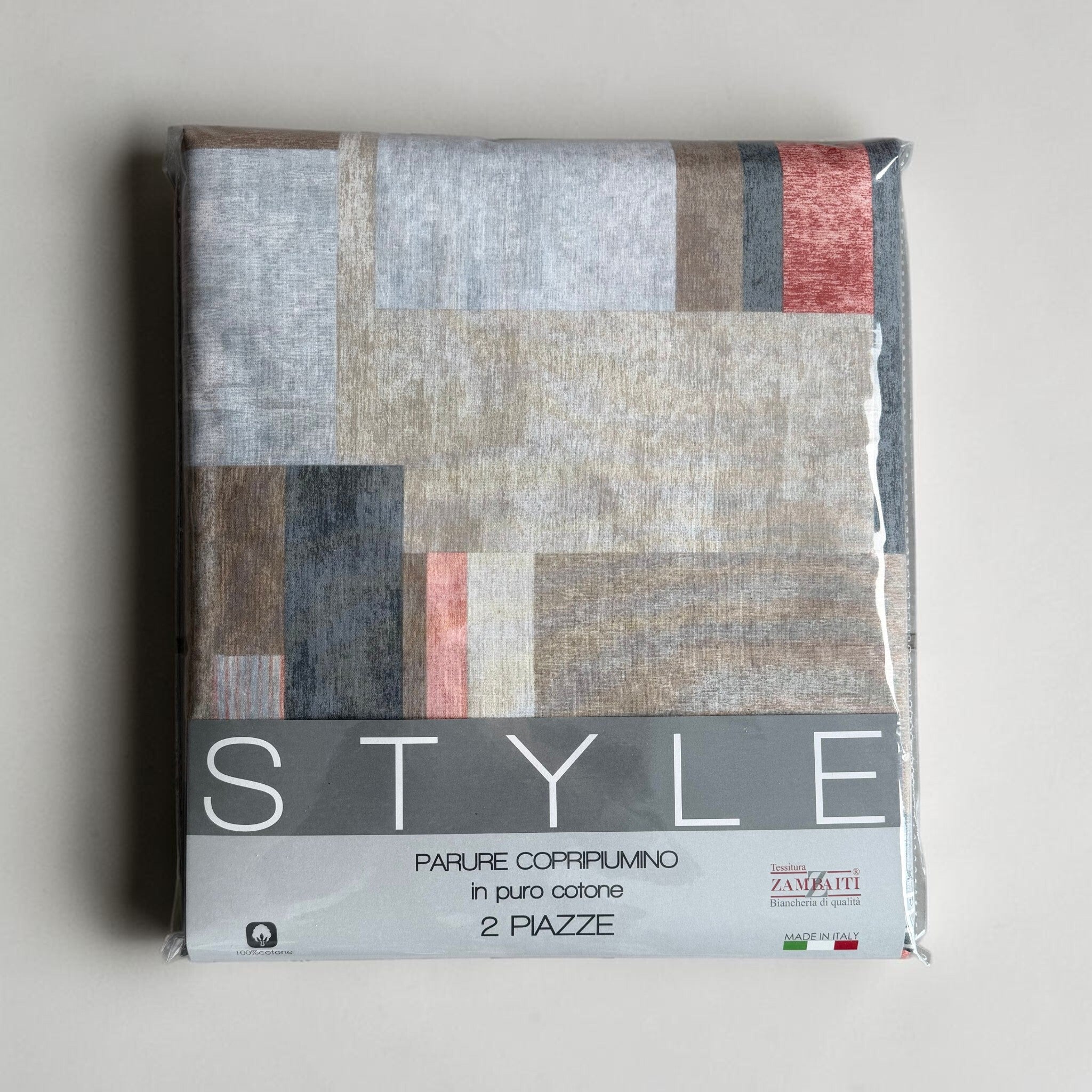 Confezione della parure Zambaiti Style Arancio in puro cotone, con stampa geometrica grigia, beige e corallo