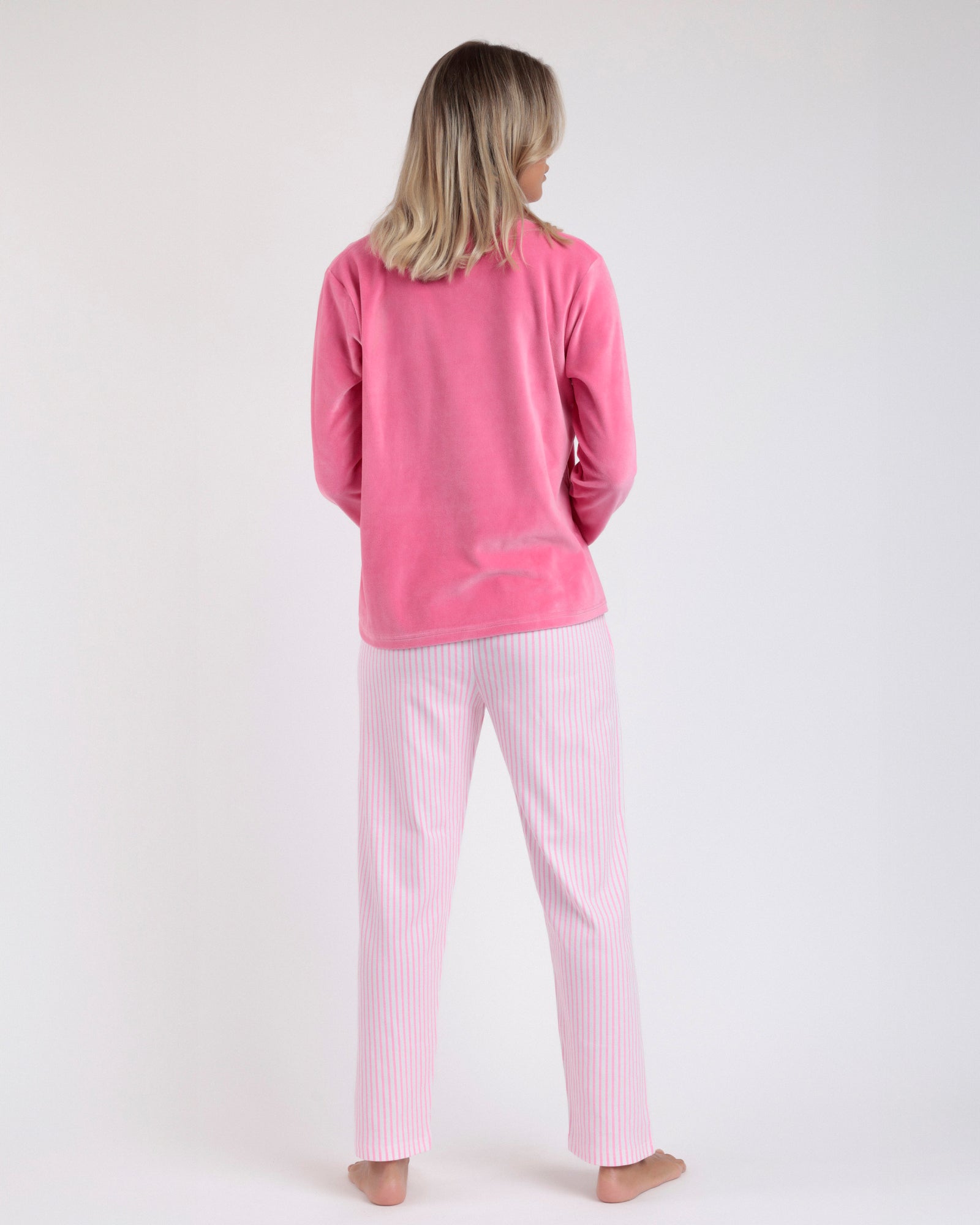 Vista posteriore pigiama donna Barbie invernale rosa Art. 62961