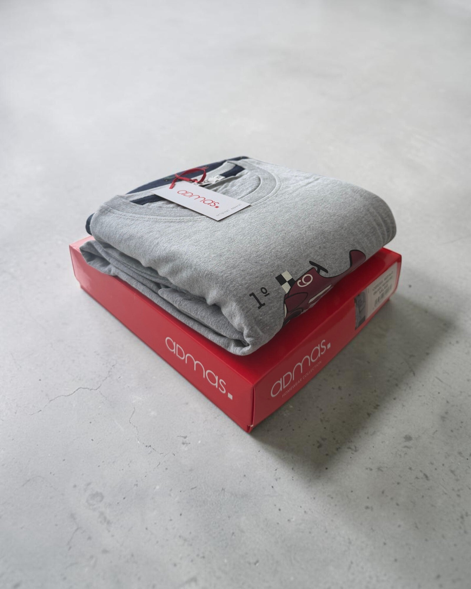 Pigiama uomo Admas 60316 grigio e blu piegato nella confezione originale