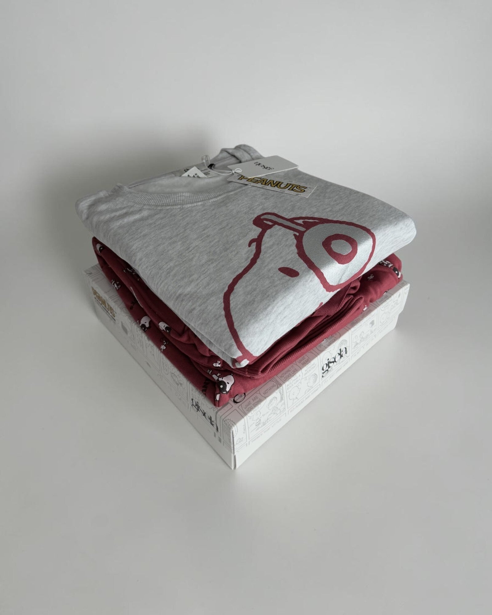 Pigiama uomo Gisela Snoopy 20472 piegato con scatola originale Peanuts