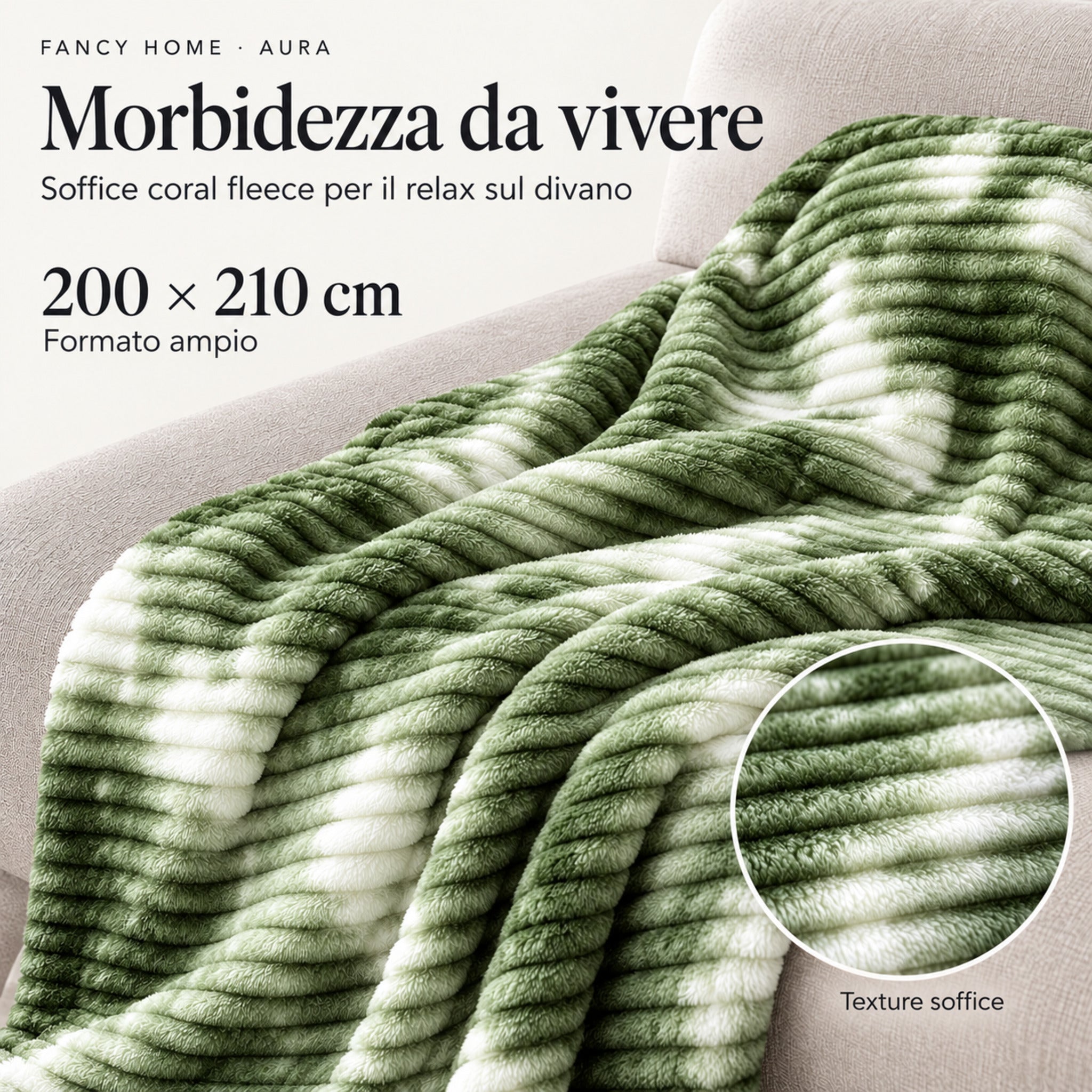 Plaid Aura verde con sfumature chiare, ingrandimento del tessuto coral fleece a coste e indicazione del formato 200×210 cm.
