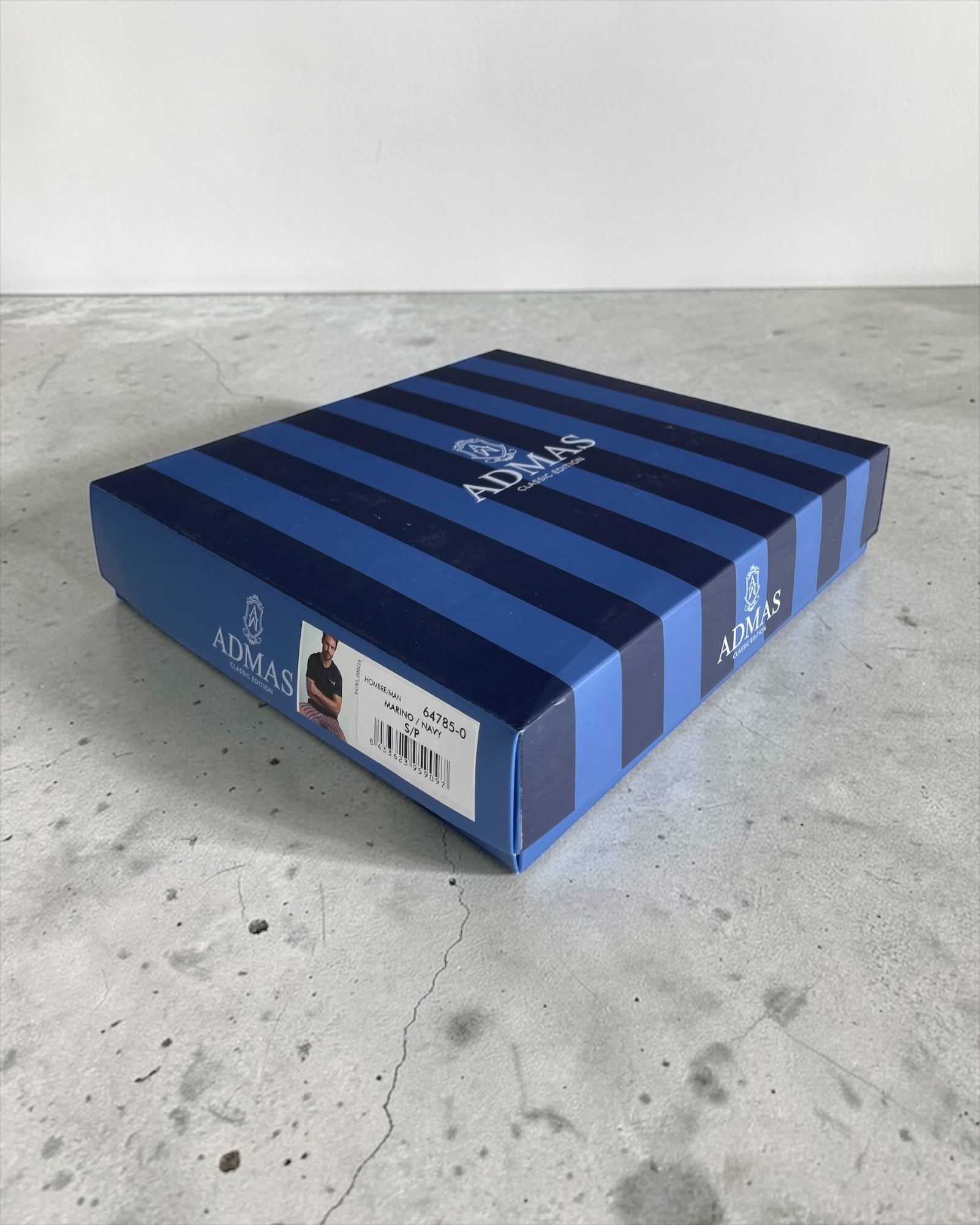 Scatola originale Admas pigiama uomo confezione regalo elegante