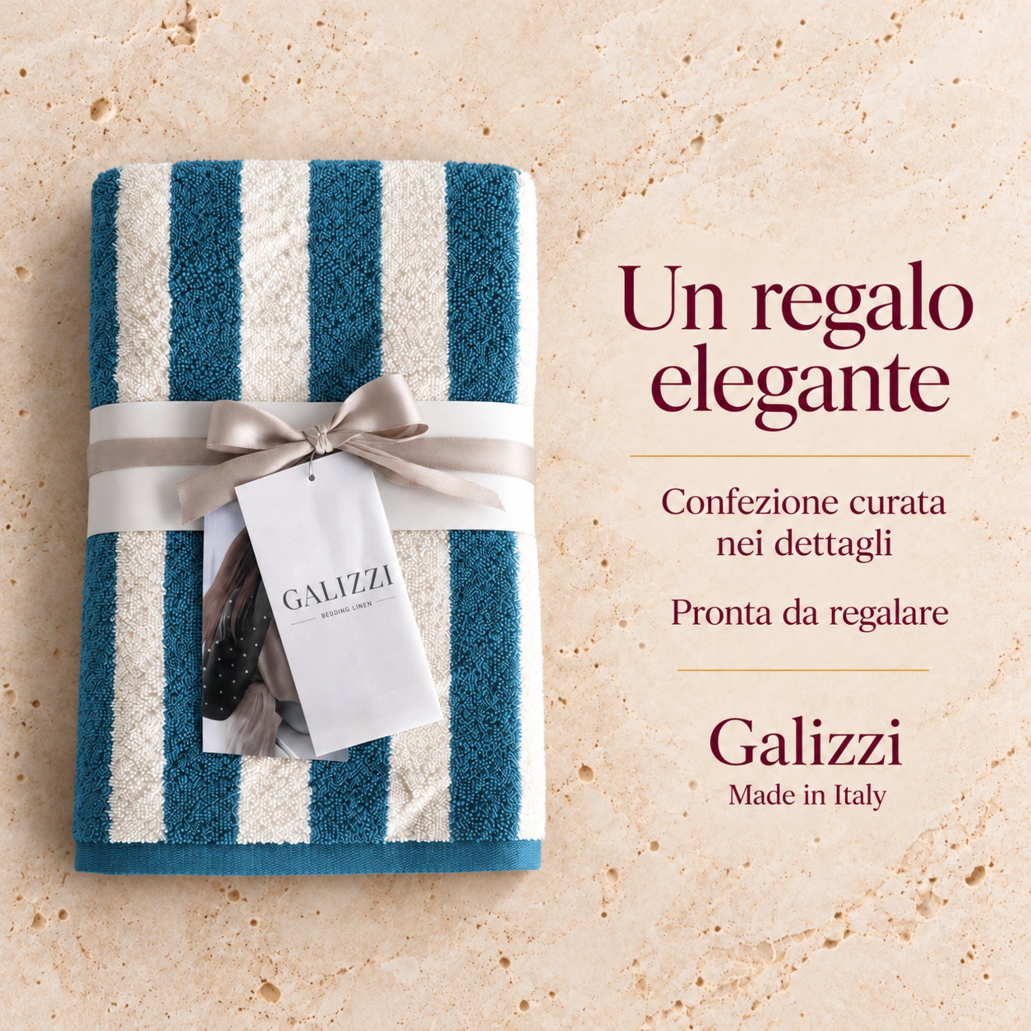 Set Galizzi Savannah Pavone confezionato con fascia chiara, fiocco e cartellino del marchio.