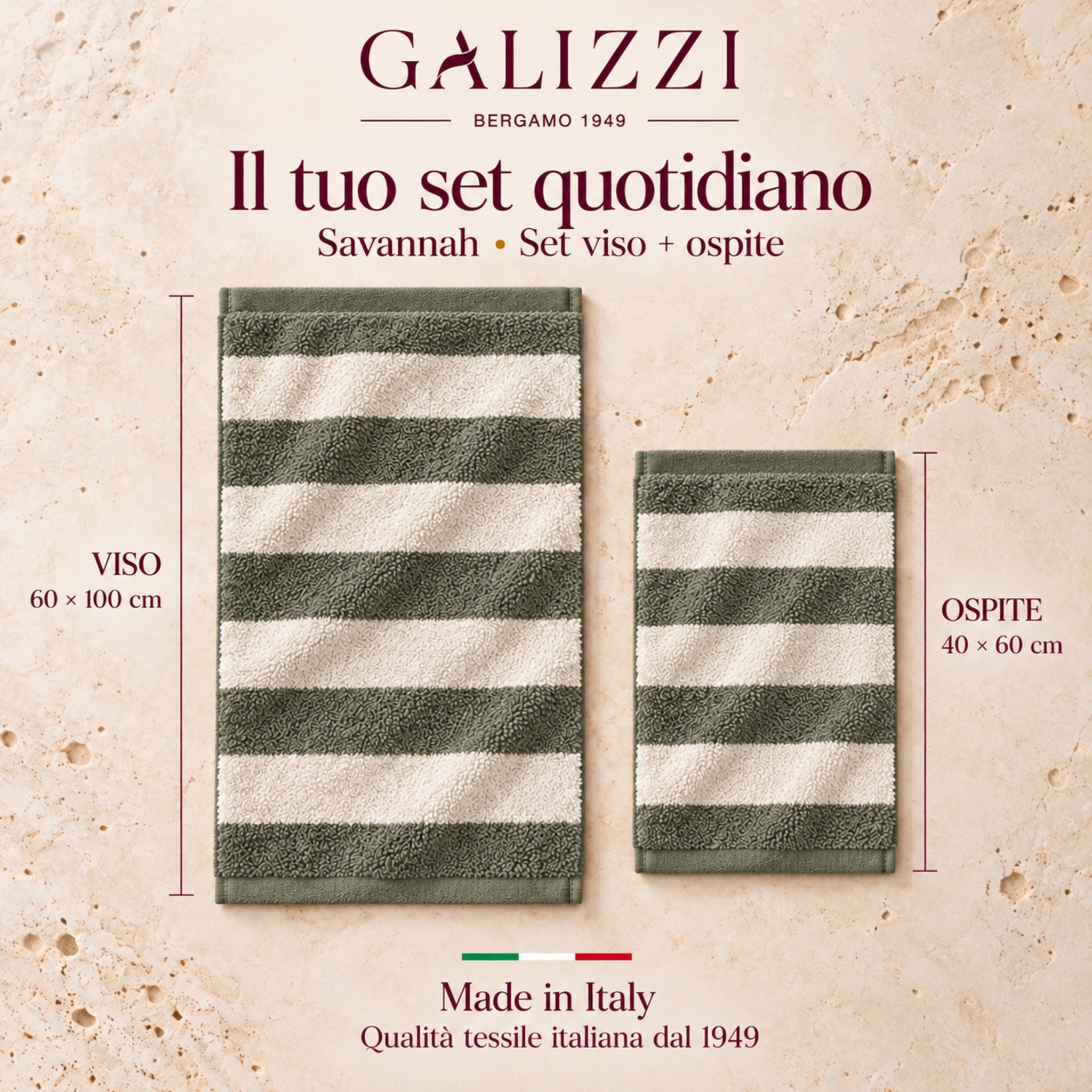 Asciugamani Savannah Salvia scuro distesi con indicazione dei formati viso 60×100 cm e ospite 40×60 cm.