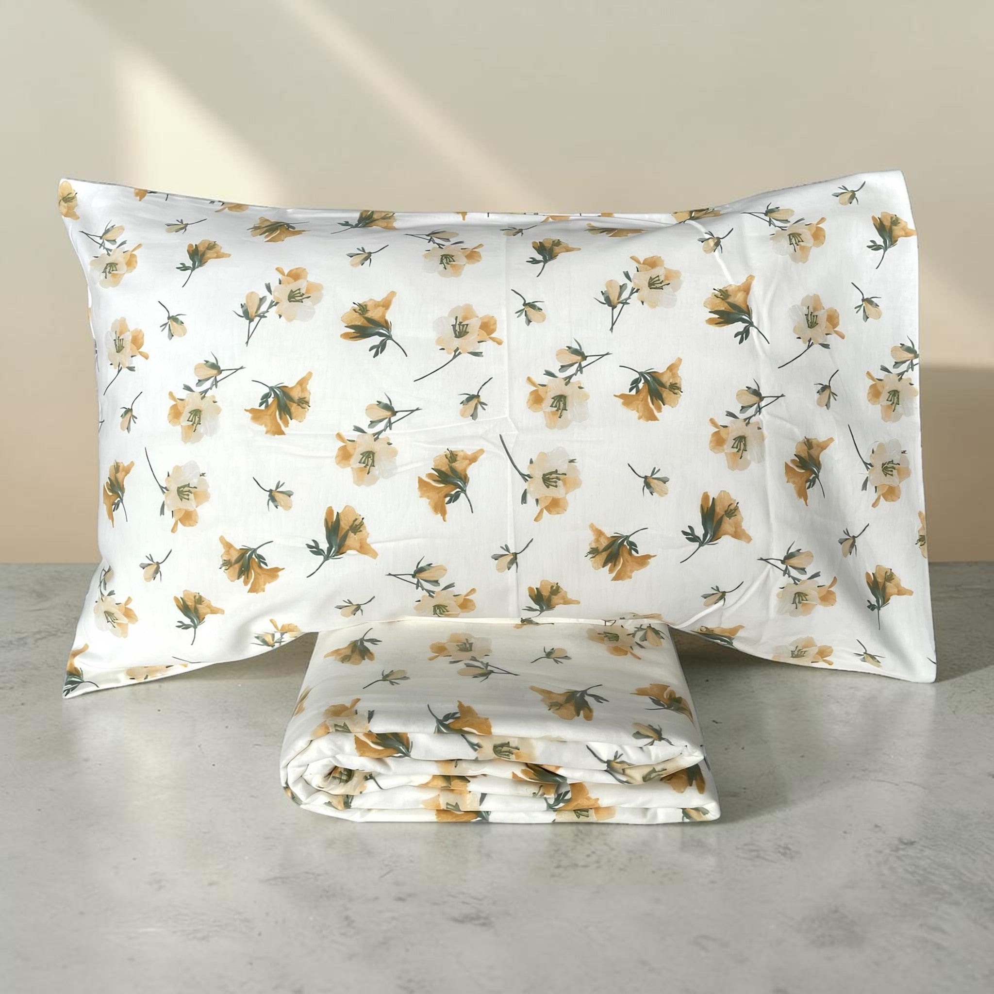 Set completo lenzuola matrimoniale Mirabello con lenzuolo e federe fantasia Fiori di Rododendro