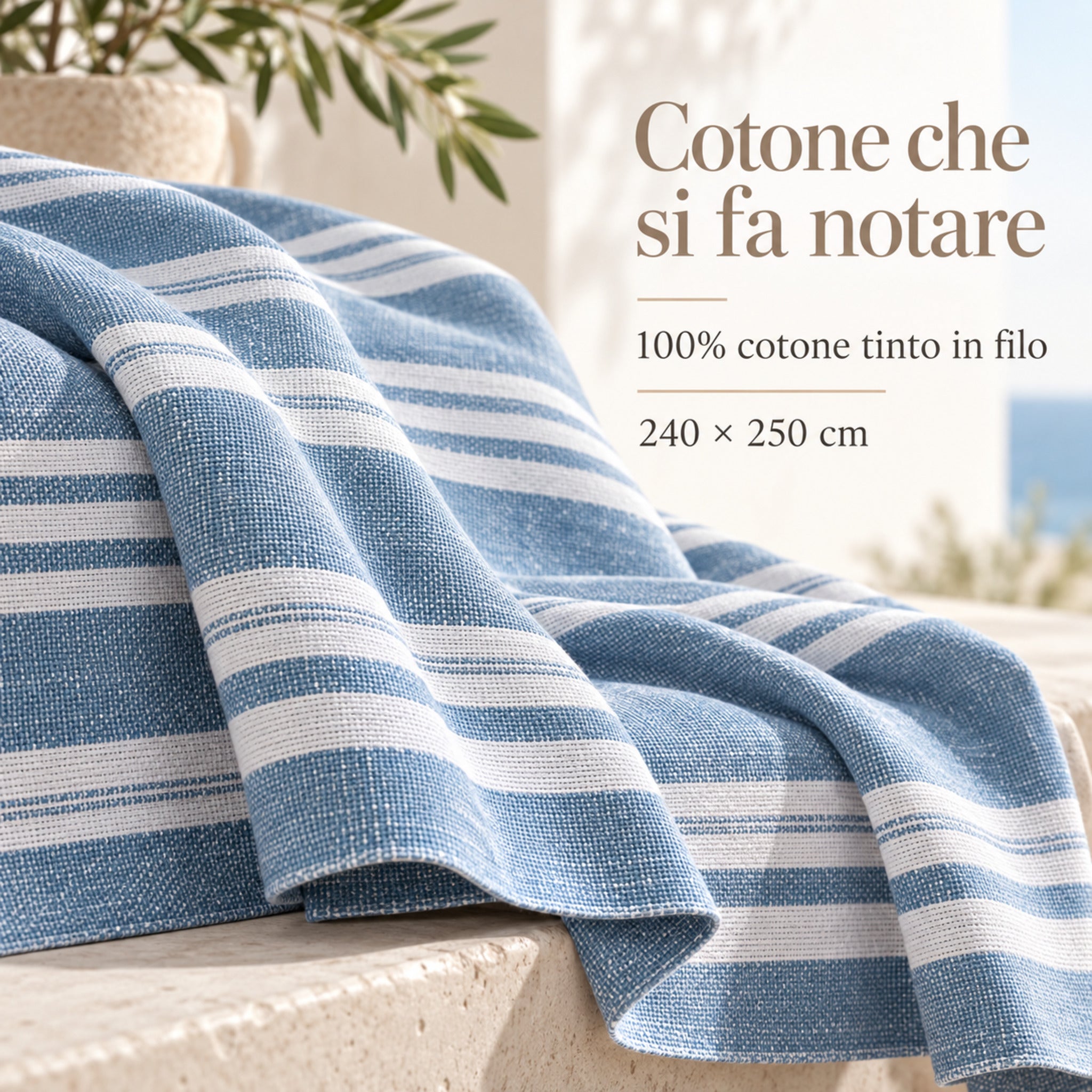 Dettaglio del tessuto blu a righe del Telo Arredo Fancy Home Maison in 100% cotone tinto in filo