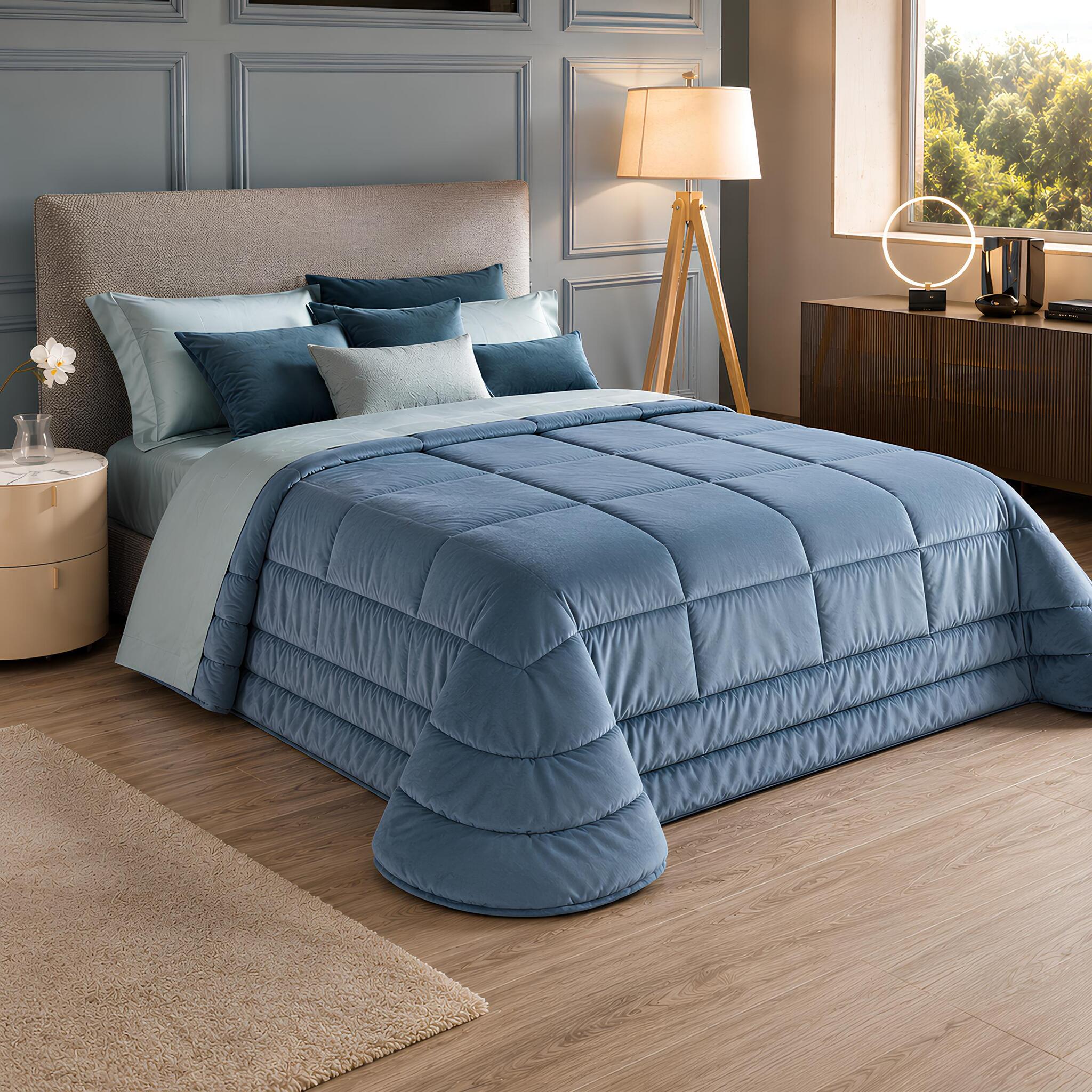 Trapunta invernale singola Buccia di Mela Quadro in velluto colore Zucchero da 170x270 cm su letto moderno